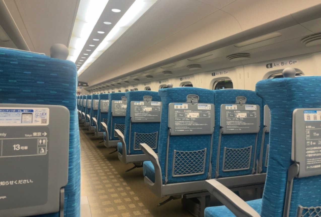 Farewell to In-Train Wagon Service on the Tokaido Shinkansen
