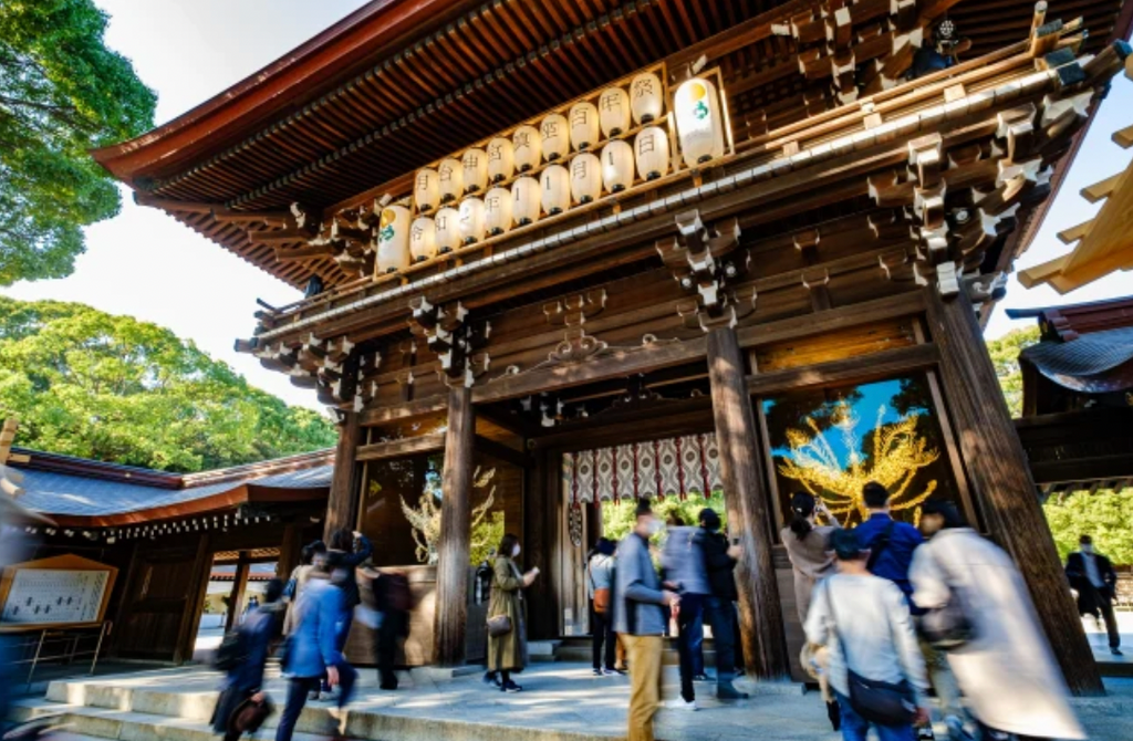 Embrace Japanese Tradition: A Beginner's Guide to Hatsumode