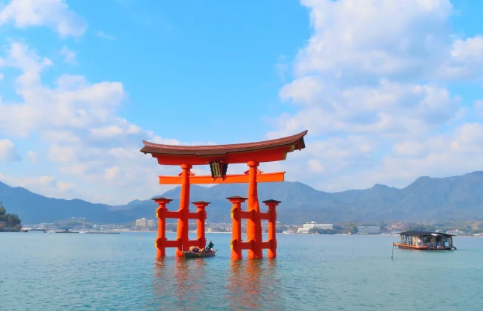 Discovering Miyajima: Japan's Sacred Island