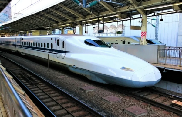 Shinkansen "Nozomi" to Be Fully Reserved Seating during the Holiday Season