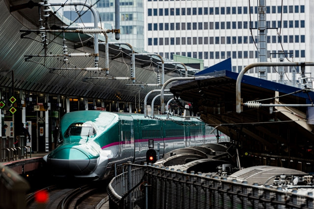 Shinkansen Services Resume Following Power Outage