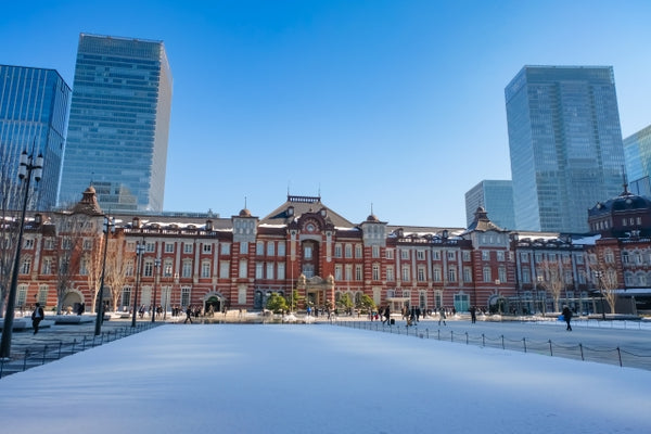 JR Trains Affected by Heavy Snowfall in Tokyo and Surrounding Areas