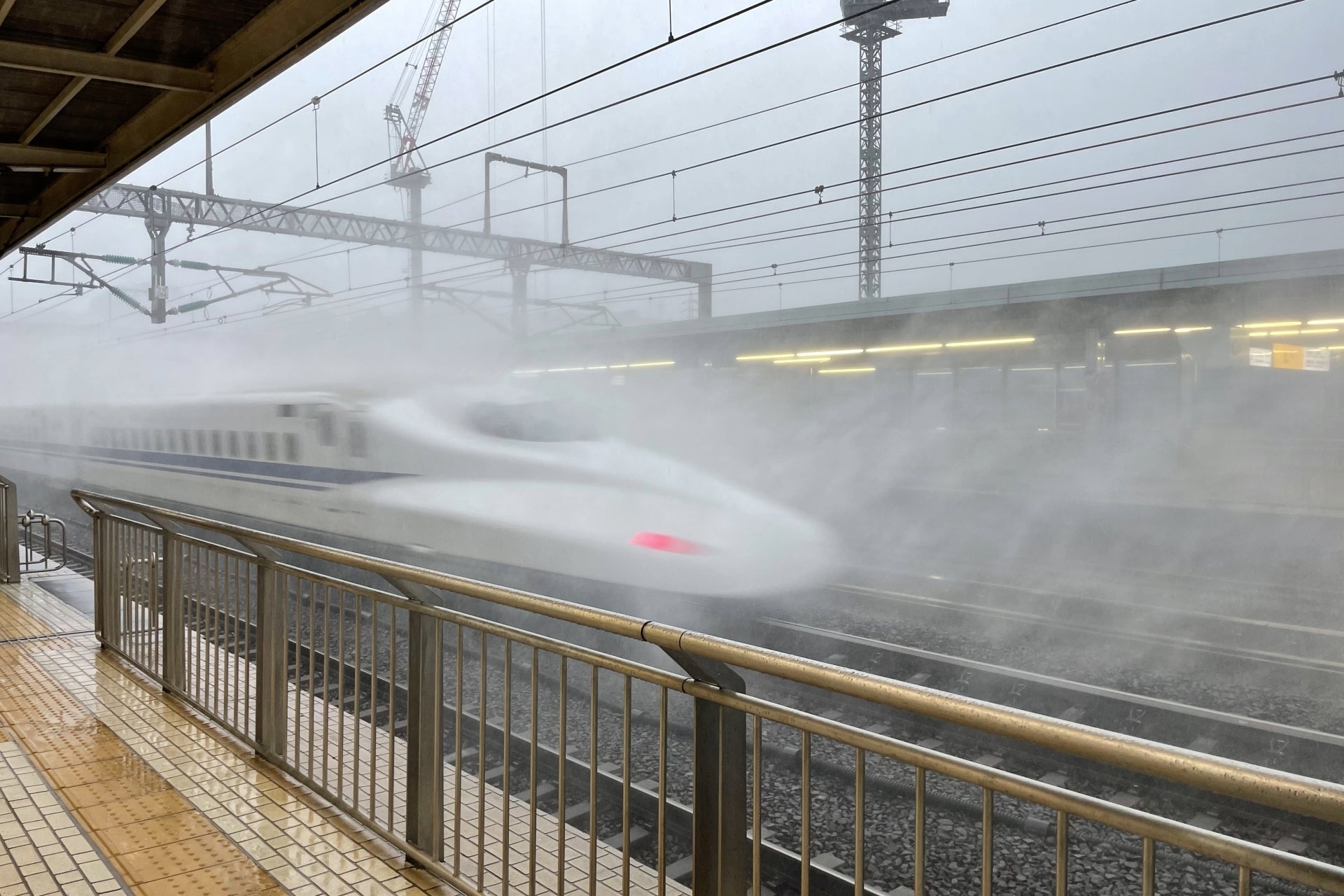 Typhoon No. 6 Update: Tokaido Shinkansen Operating Normally at This Time