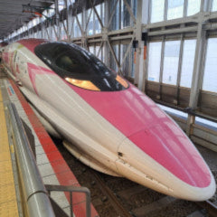 Hello Kitty Shinkansen